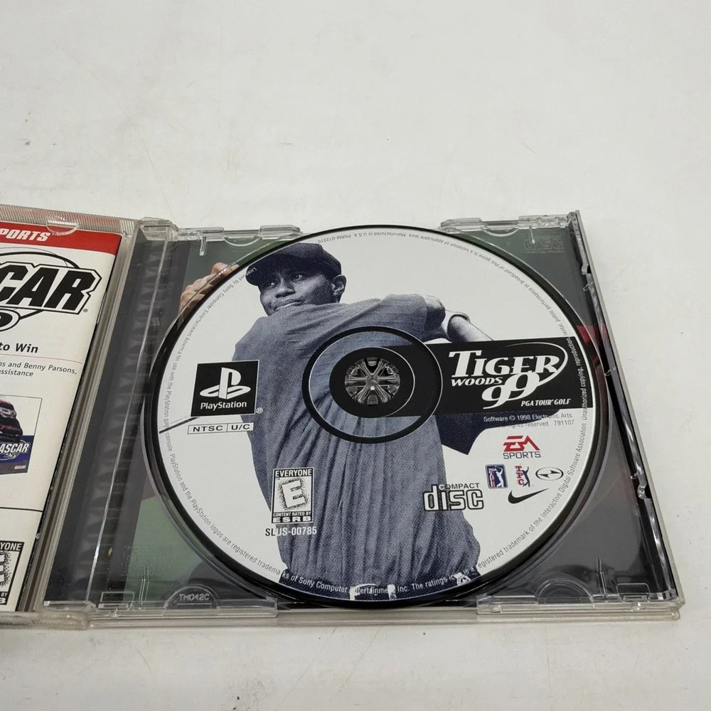 Tiger Woods '99 South Park Recalled Version PlayStation 1 PS1 Complete CIB